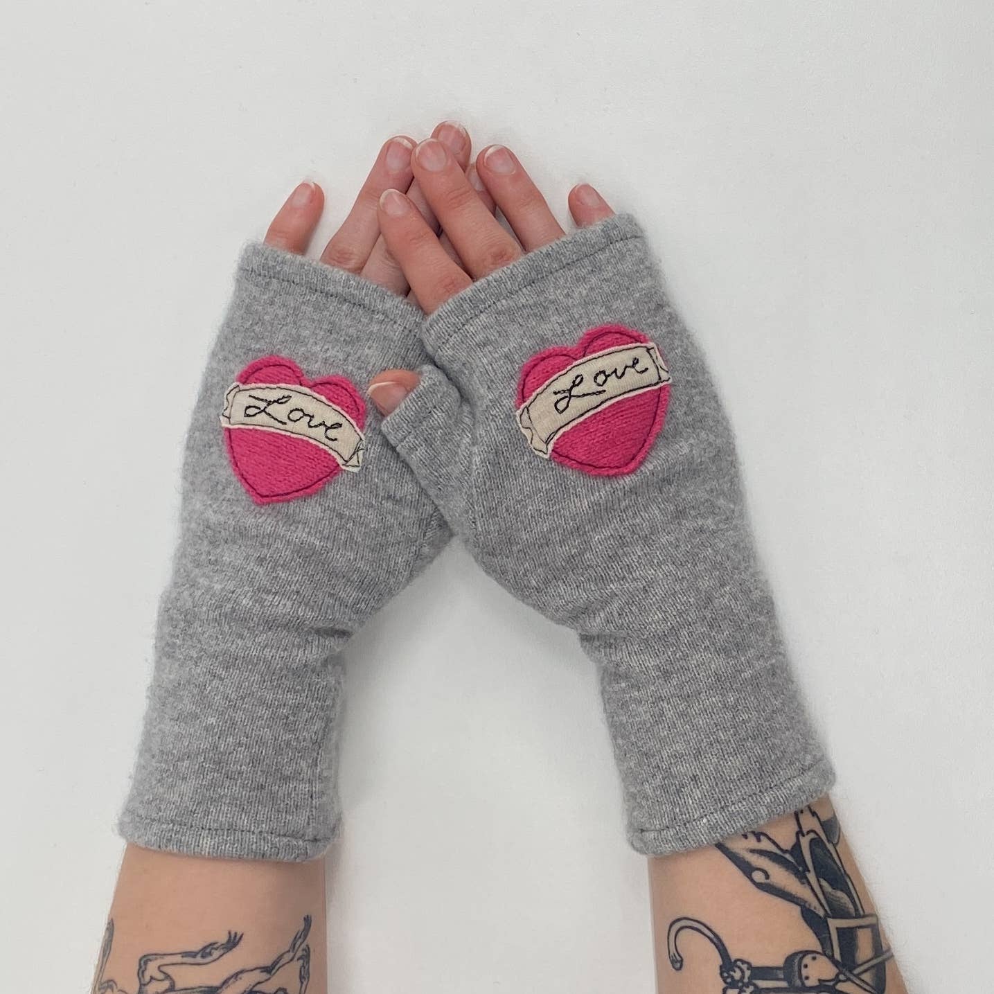 Fingerless Cashmere Gloves-Tattoo Heart Love: Red on Black / One Size Fits Most