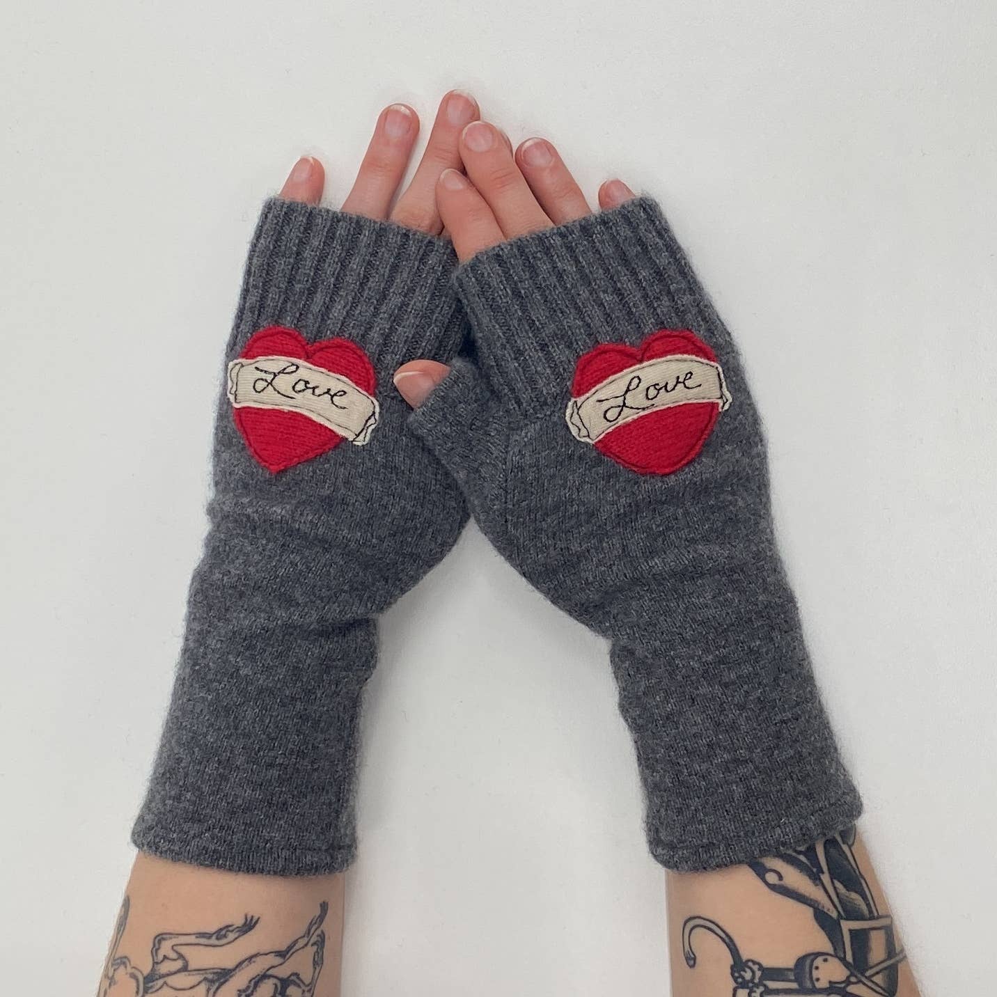 Fingerless Cashmere Gloves-Tattoo Heart Love: Red on Black / One Size Fits Most